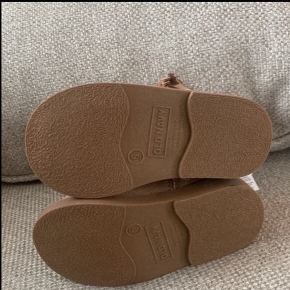 Old Navy Shiny Side-Zip Western Boots - Picture 7 of 10